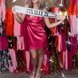 Selfie Leslie bow dress